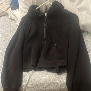 Lululemon black scuba